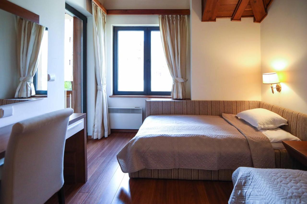 View House Villa *